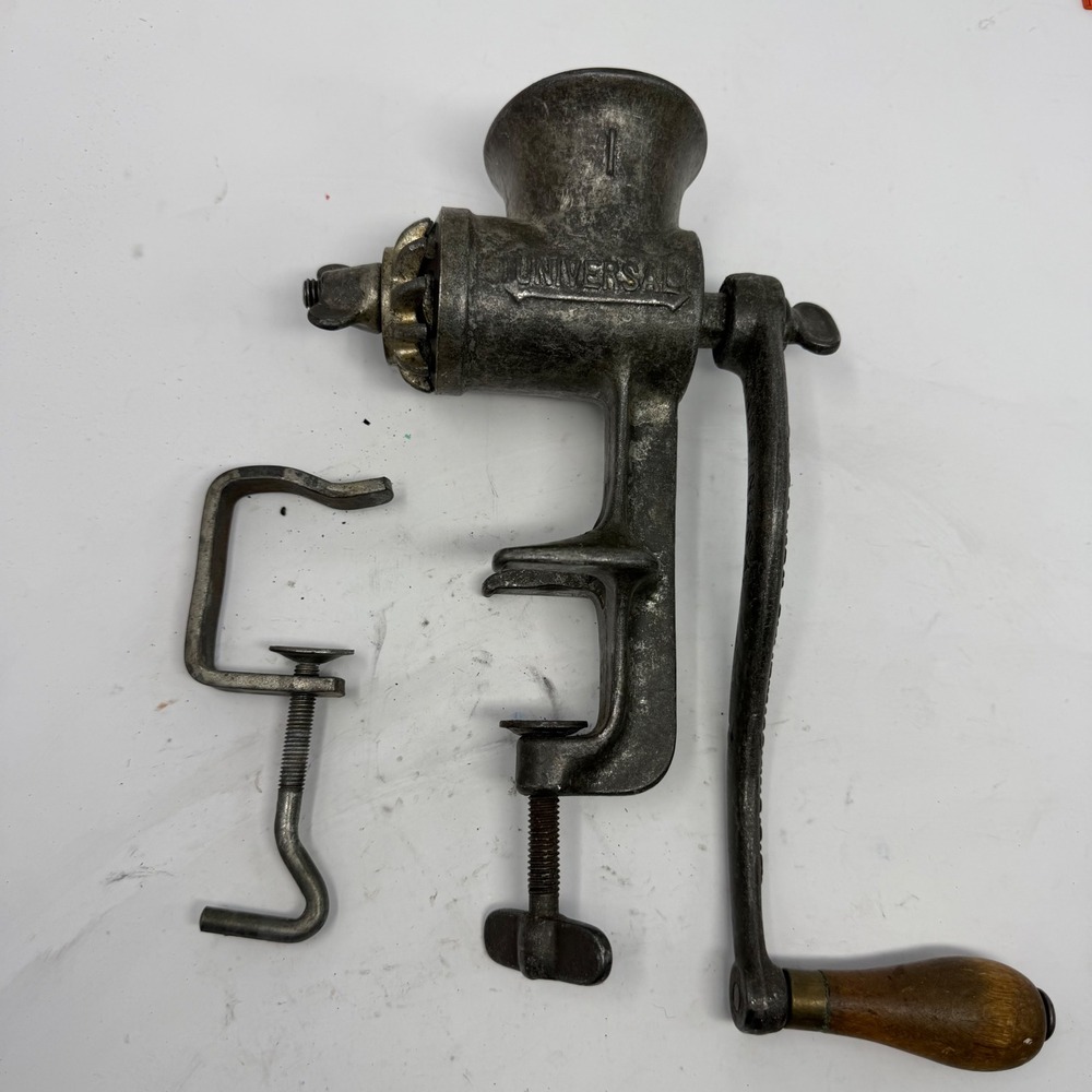Vintage Universal No 1 Meat Grinder L.F.&C. Cast Iron Crank Food Chopper USA